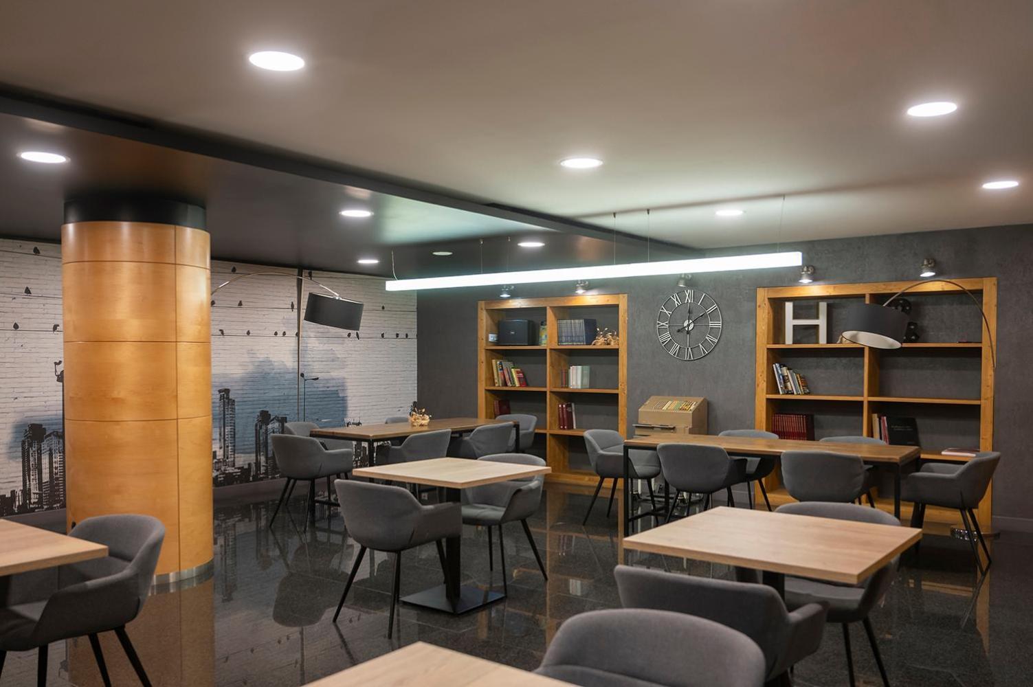 Hesperia Andorra Hotel ภายนอก รูปภาพ