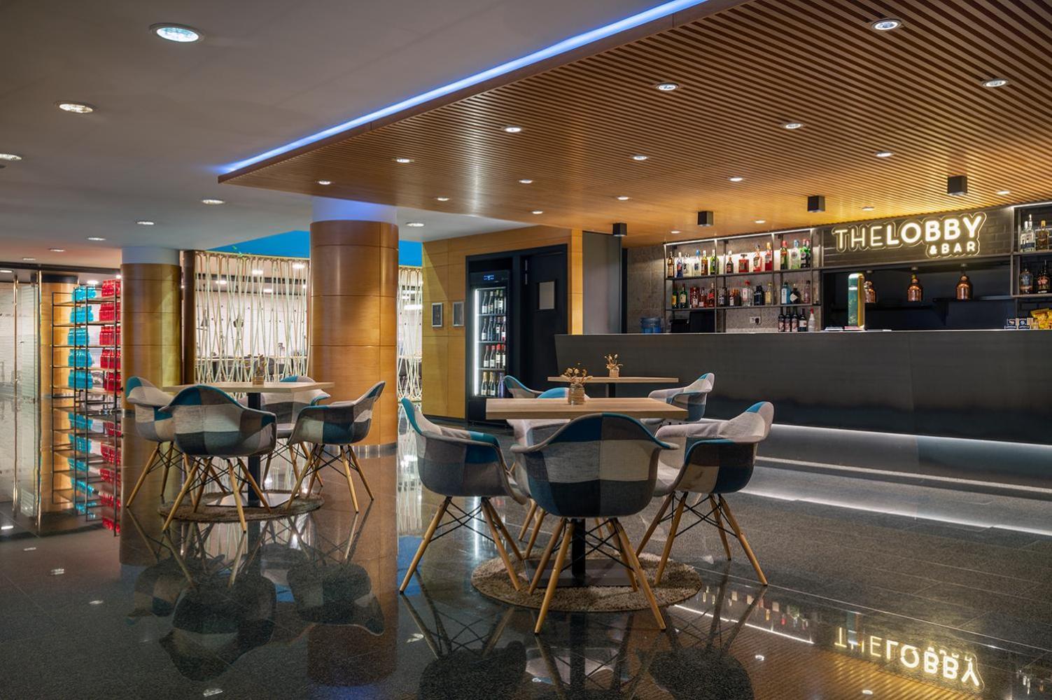 Hesperia Andorra Hotel ภายนอก รูปภาพ