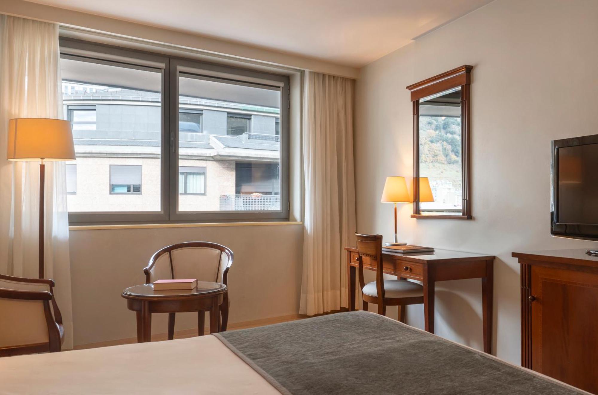 Hesperia Andorra Hotel ภายนอก รูปภาพ
