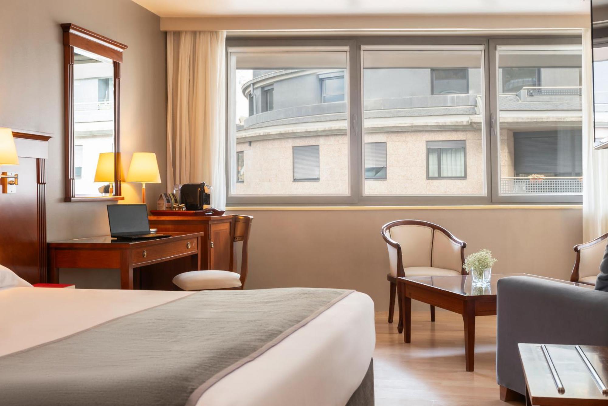 Hesperia Andorra Hotel ภายนอก รูปภาพ