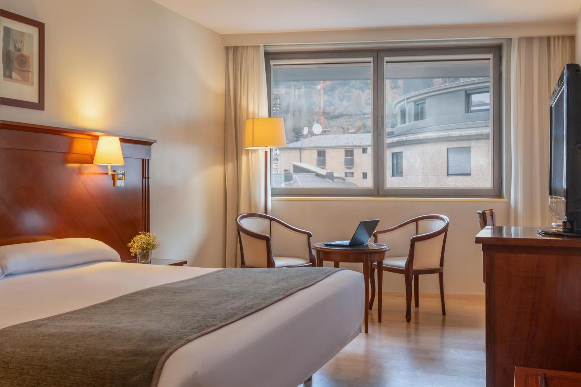 Hesperia Andorra Hotel ภายนอก รูปภาพ